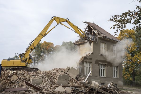 House Wrecking in Saratoga Springs