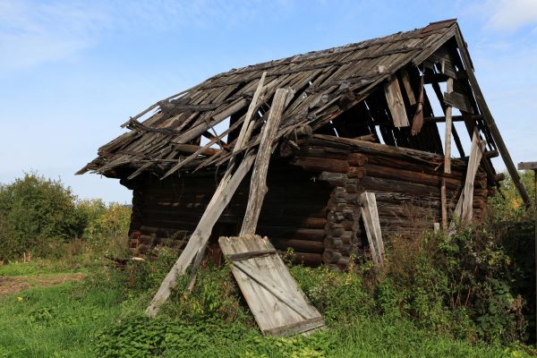 Pole Barn Demolition in Saratoga Springs